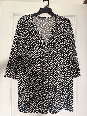 Double Take Black & White Polka Dot V-Neck Blouse